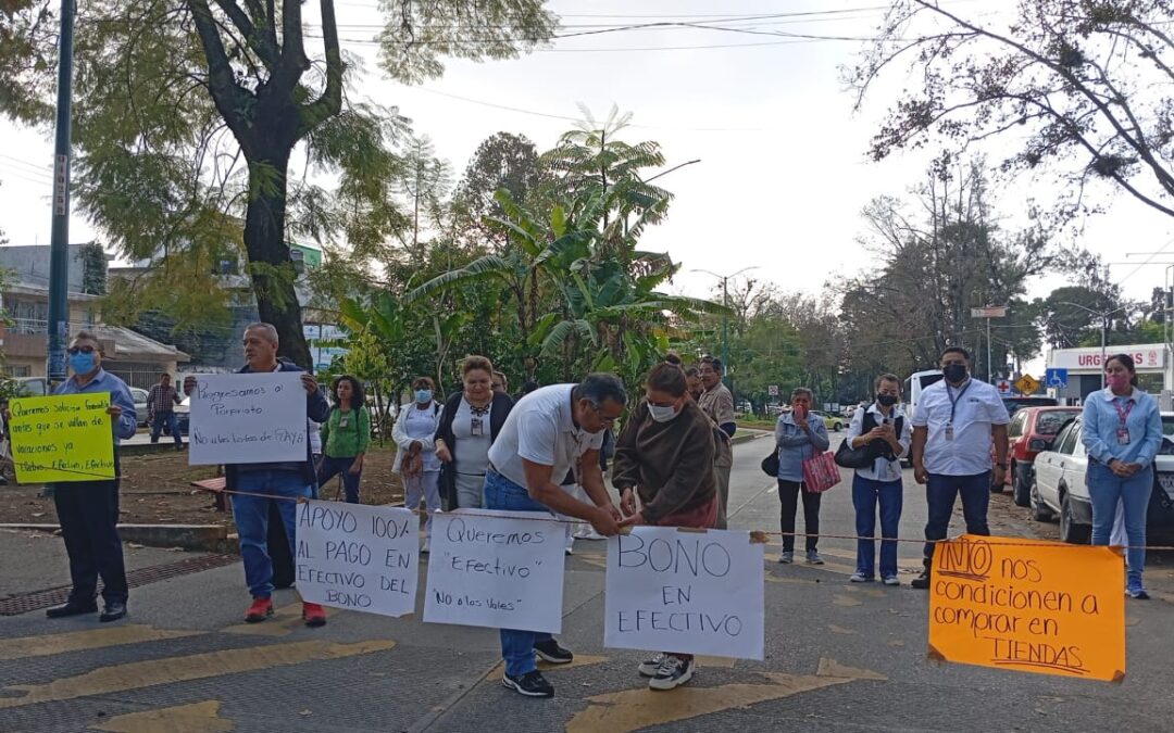 ¡¡Personal de Salud endurece protestas ante el silencio del Gobierno de Veracruz!!