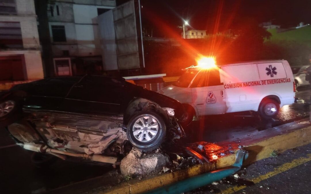 ¡¡Tragedia vial sobre el puente Macuiltepetl Xalapa!!